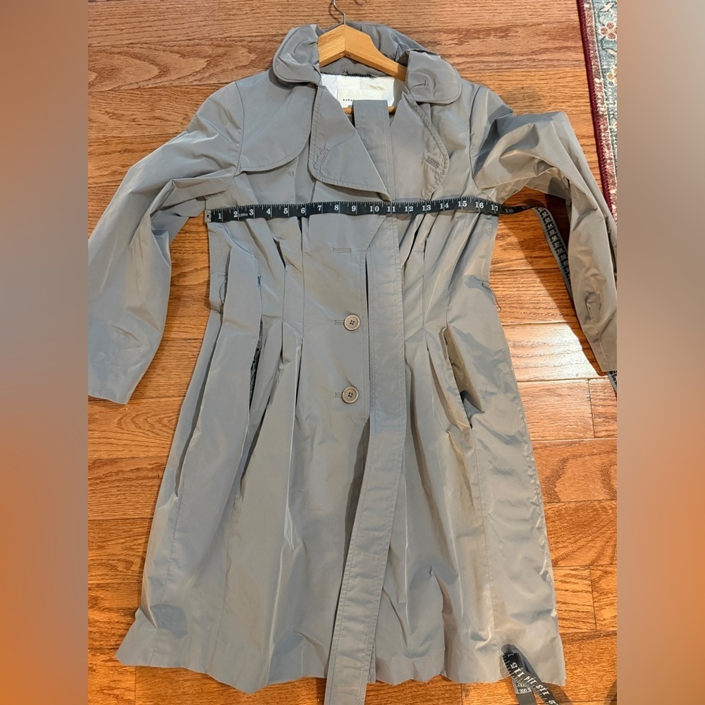 Banana Republic raincoat size small - Picture 5 of 6